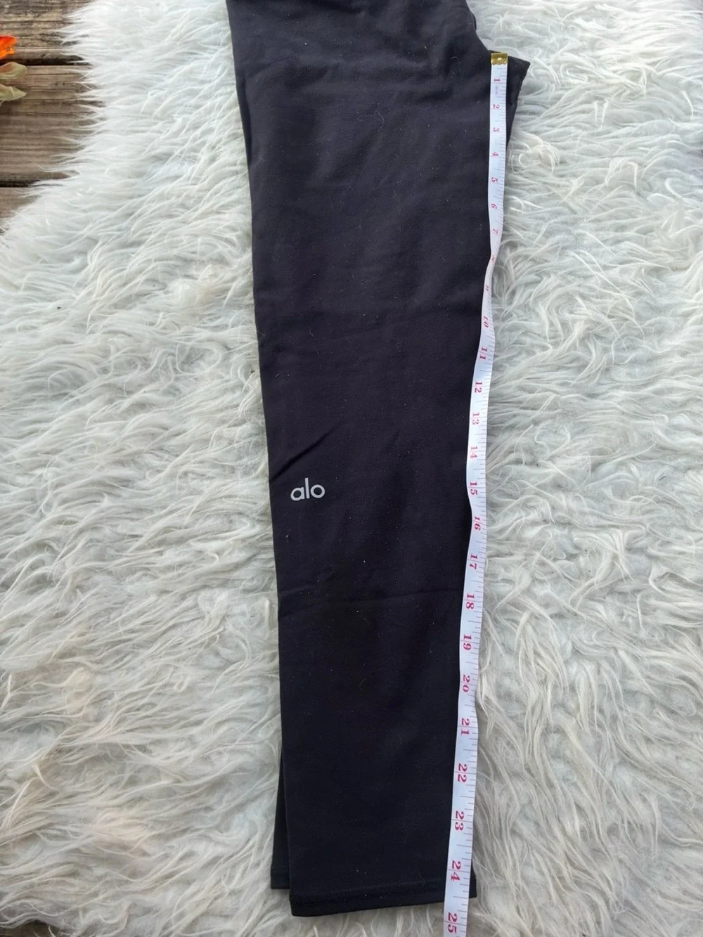 🌺ALO Yoga Black High-Waist Leggings🌺